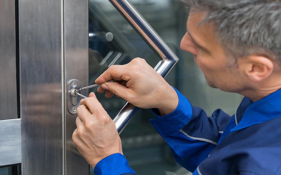 porte intérieure bloquée Cachan