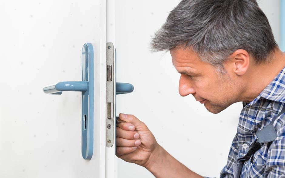 porte intérieure bloquée Cachan